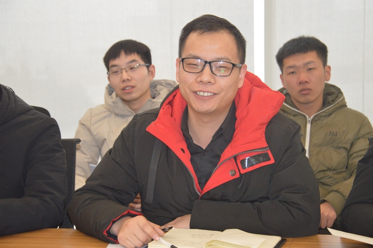 入職新員工分享工作經(jīng)歷和心得體會_副本.jpg